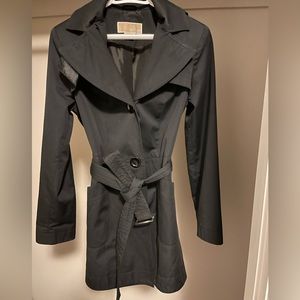 Michael Kors Belted Trench-coat. Black. Size small.